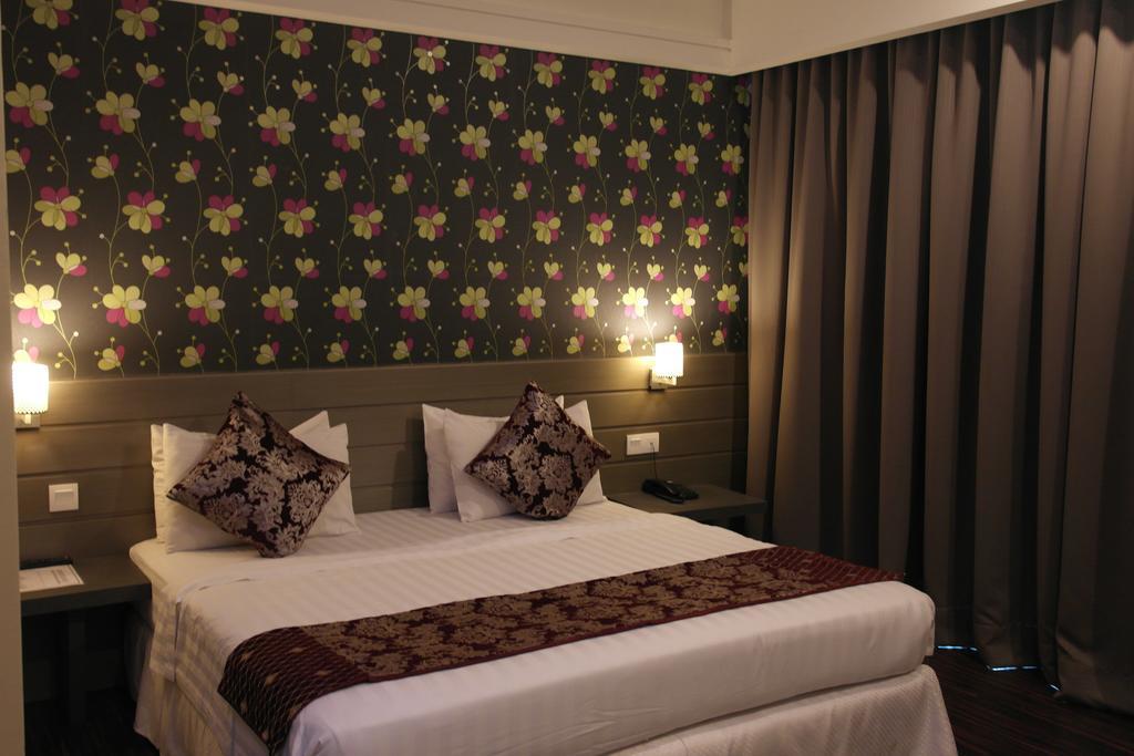 De Hotel Ipoh Esterno foto