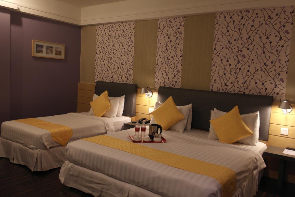 De Hotel Ipoh Esterno foto