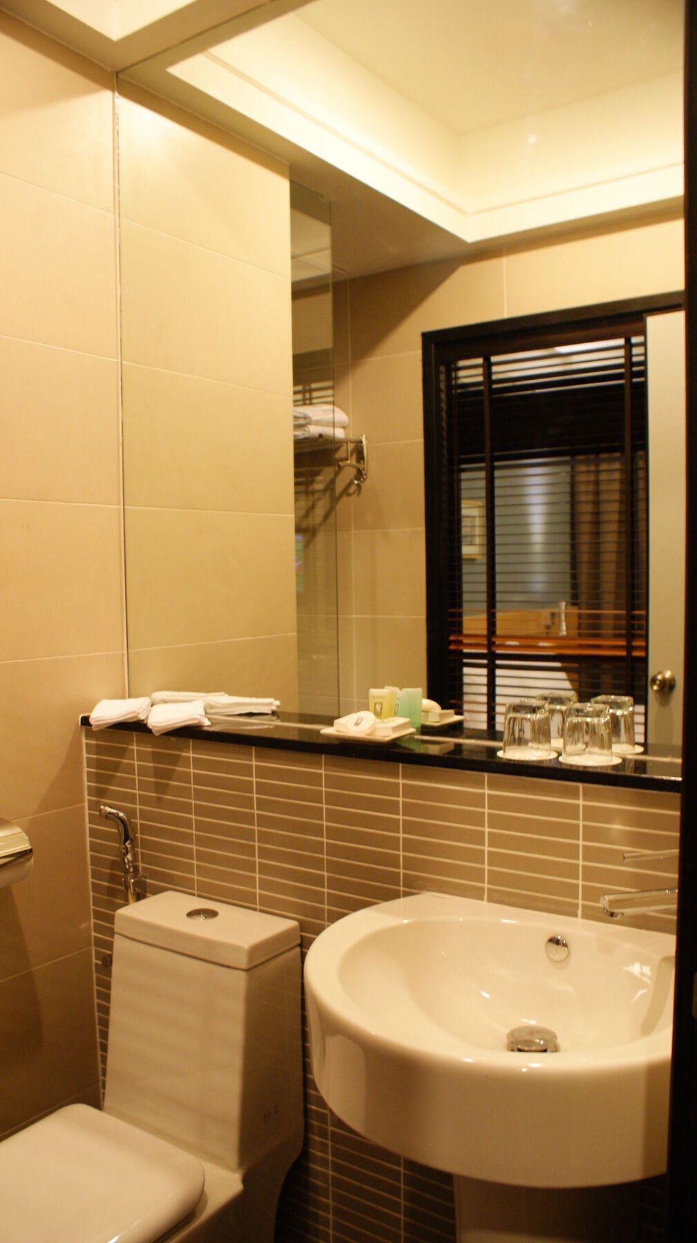 De Hotel Ipoh Esterno foto