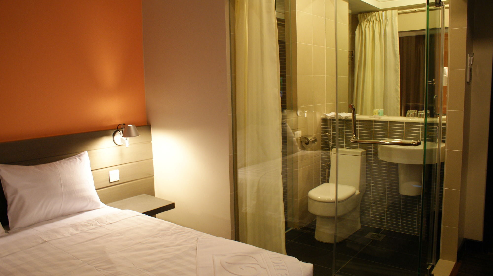 De Hotel Ipoh Esterno foto